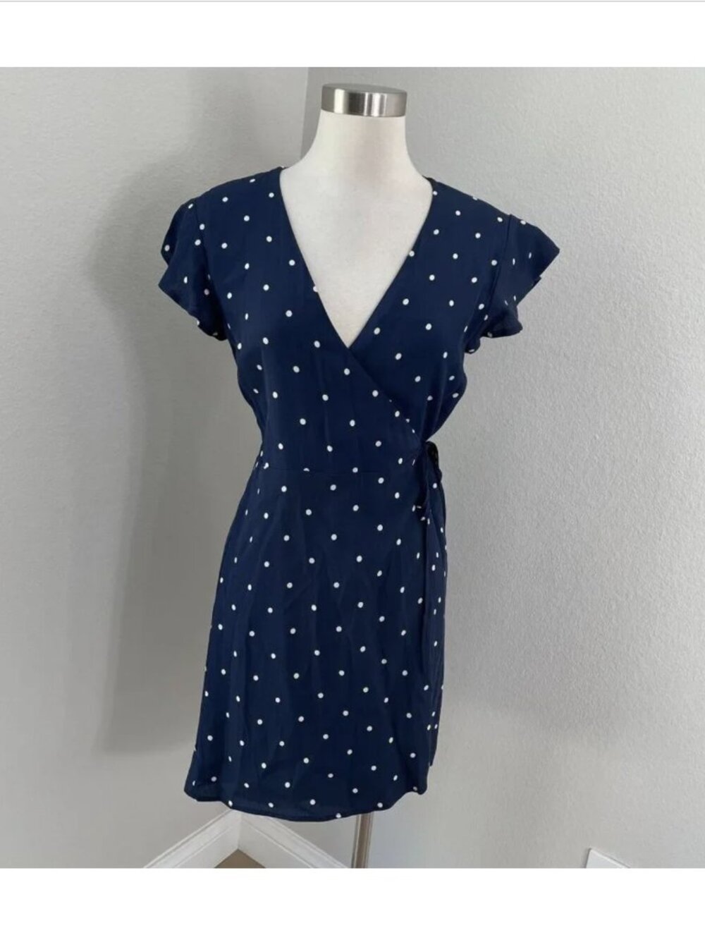 Rails Womens Small Navy‎ Polka Dot Wrap Dress Lightweight Rayon Flutter Sleeve